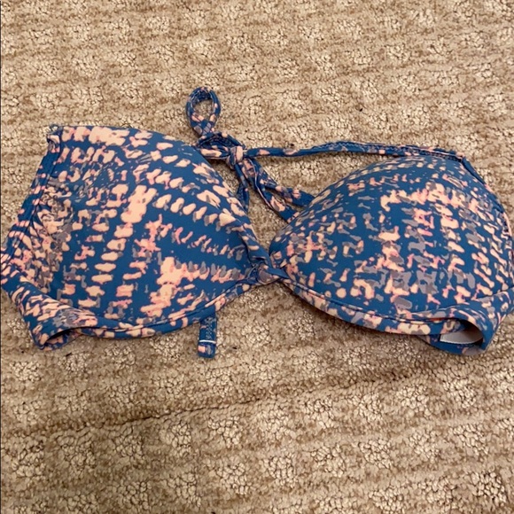 Swim Suit tops. $10 each but negotiable. - Picture 2 of 9